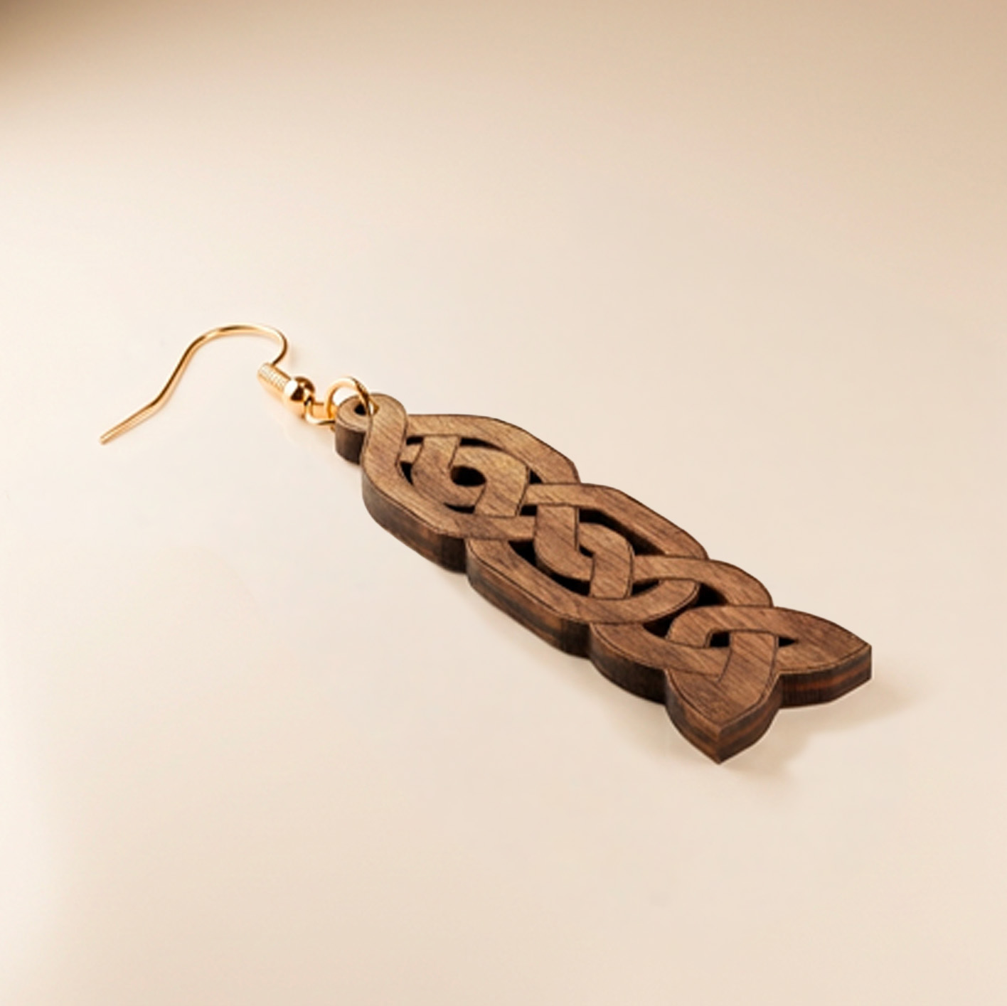 Tembe laser cut jewelry detail